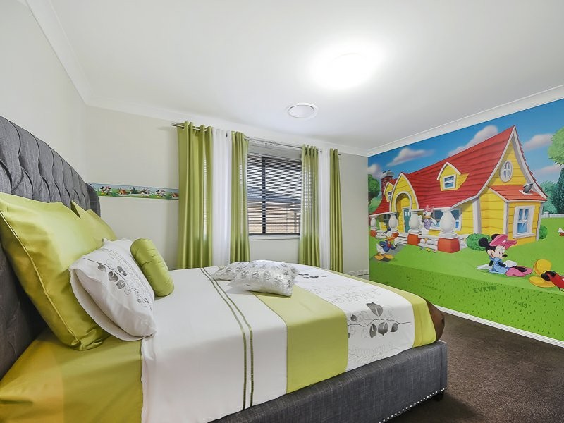 12 Crowcombe Place, Carseldine QLD 4034