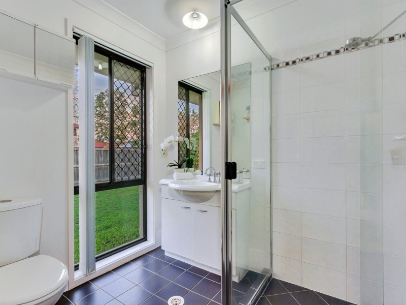 18 Strowe Place, Bracken Ridge QLD 4017