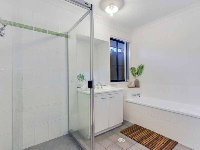 18 Strowe Place, Bracken Ridge QLD 4017