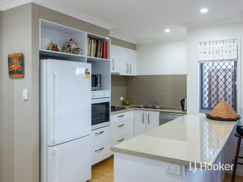 7 Cocoparra Place, Fitzgibbon QLD 4018