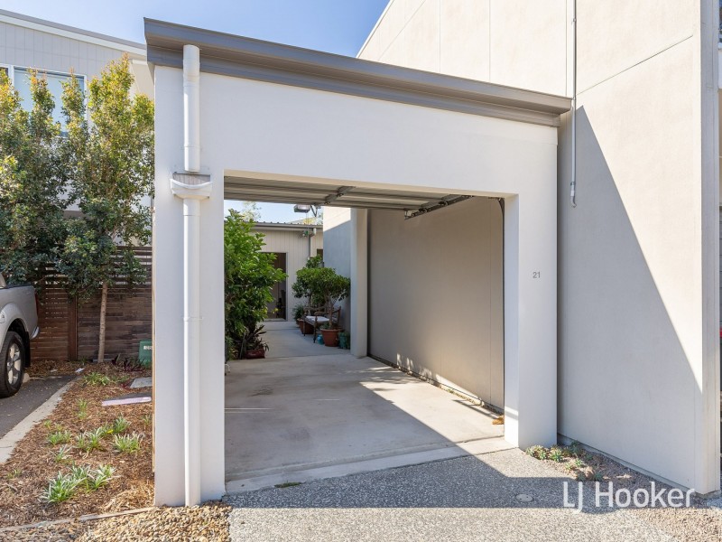 7 Cocoparra Place, Fitzgibbon QLD 4018