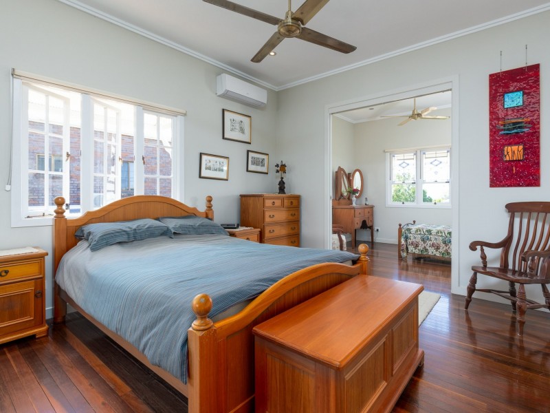 30 Regency Street, Brighton QLD 4017