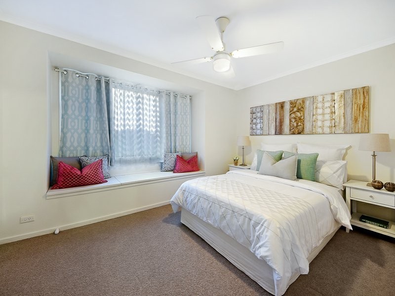 8 Stonycroft Street, Aspley QLD 4034