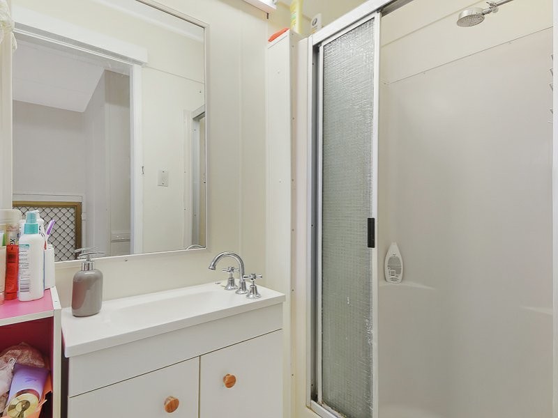 21 Twenty-First Avenue, Brighton QLD 4017