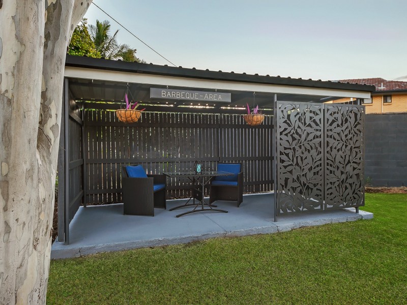 22 Fairlane Street, Chermside West QLD 4032