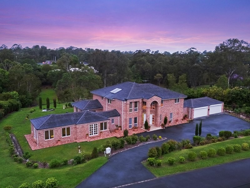 No.25 Neville Road, Bridgeman Downs QLD 4035