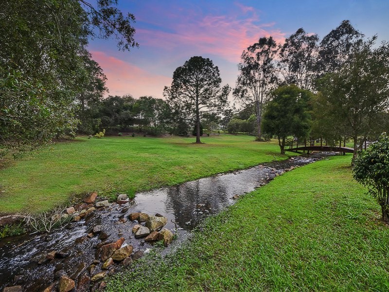 No.25 Neville Road, Bridgeman Downs QLD 4035