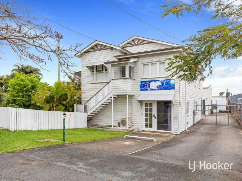 100 Hoskins Street, Sandgate QLD 4017