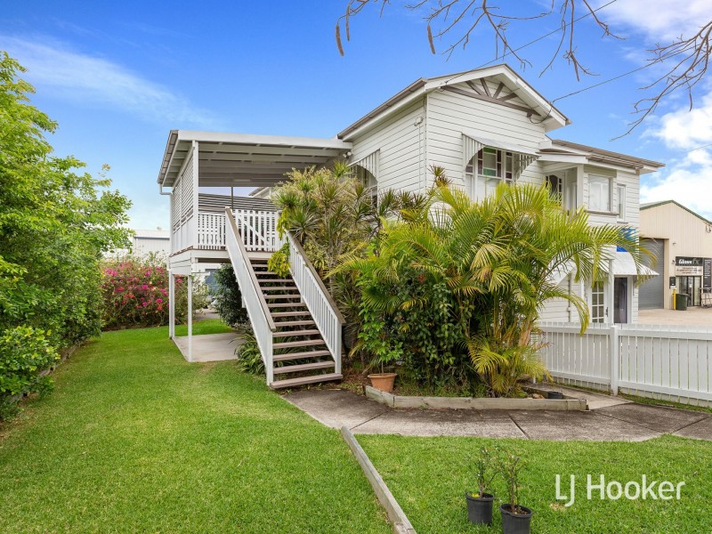 100 Hoskins Street, Sandgate QLD 4017