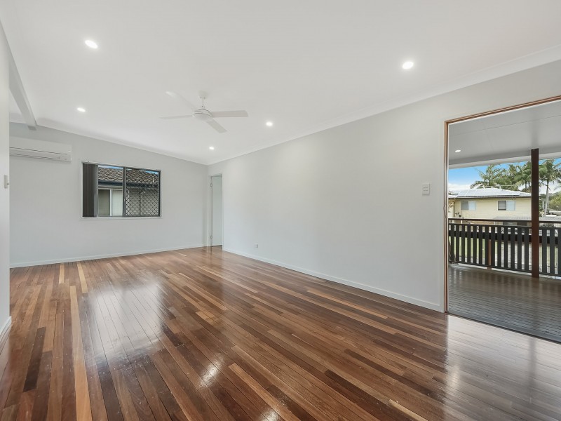 18 Bevlin Court, Albany Creek QLD 4035
