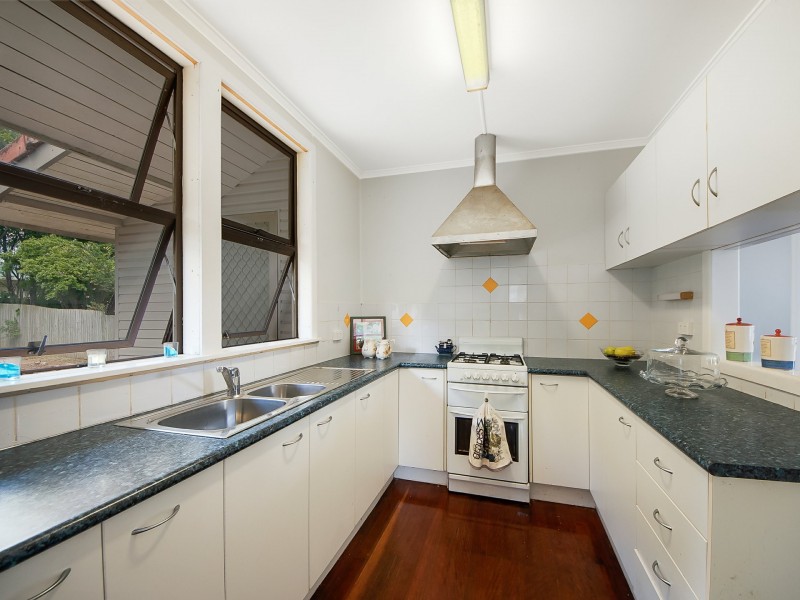 49 Lucan Avenue, Aspley QLD 4034