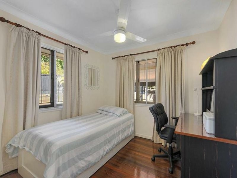 11 Joy Street, Aspley QLD 4034