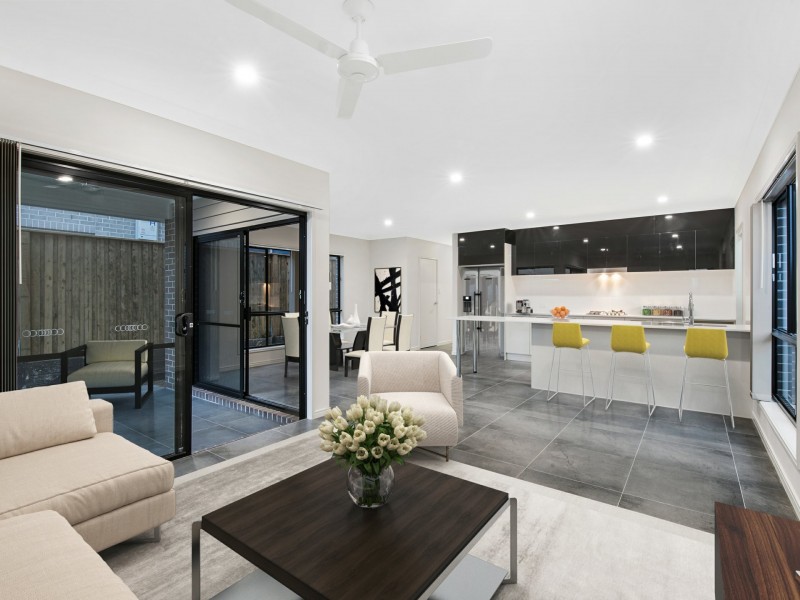 37 Brockman Drive, Upper Kedron QLD 4055