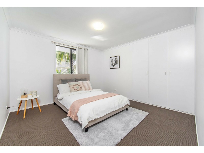 19 Kilburn Street, Chermside QLD 4032