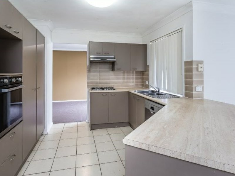 28 Diamond Avenue, Kallangur QLD 4503