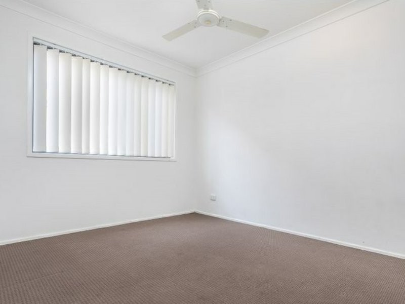 28 Diamond Avenue, Kallangur QLD 4503