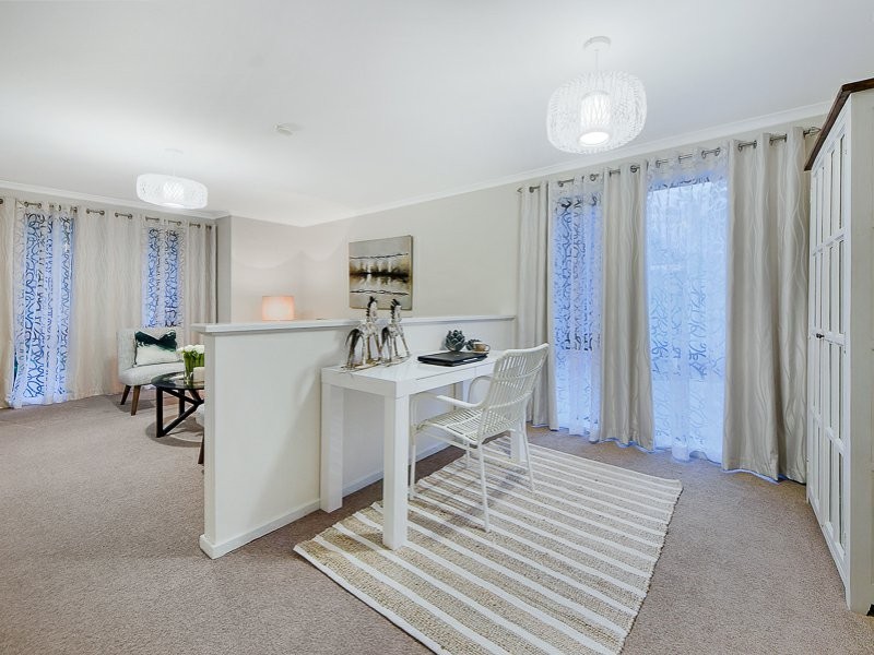 8 Stonycroft Street, Aspley QLD 4034