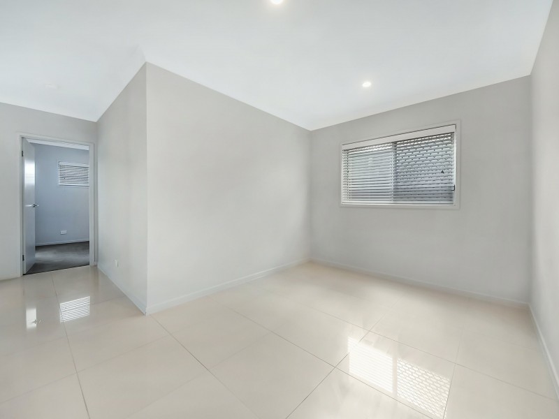 32 Carey Street, Warner QLD 4500