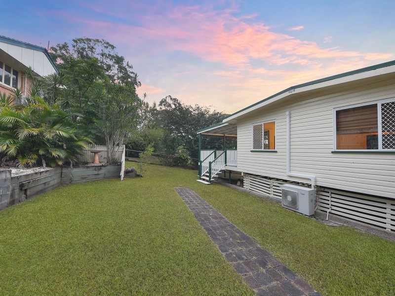 1 Rossett Street, Chermside West QLD 4032