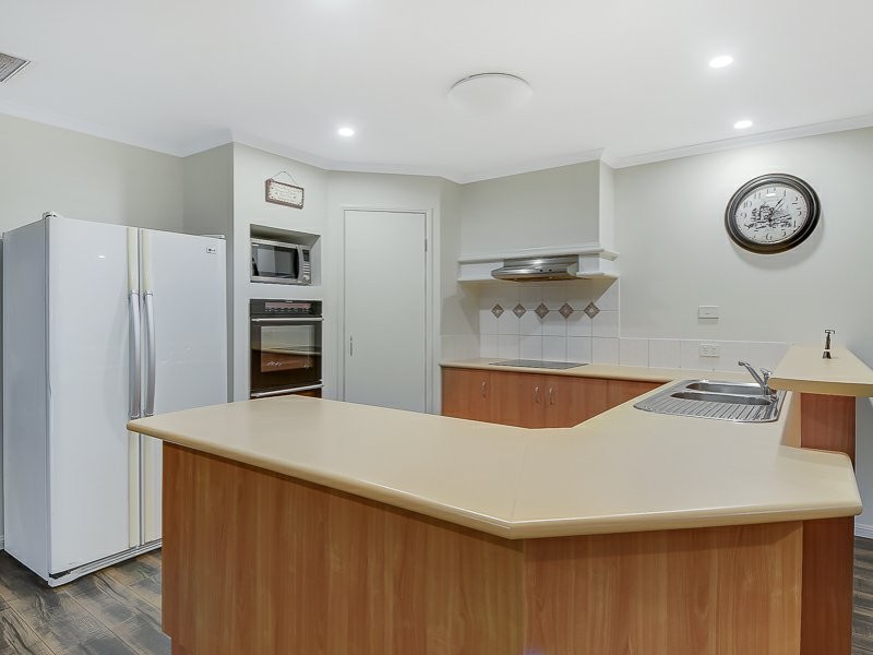 31 Kurrajong Place, Bridgeman Downs QLD 4035