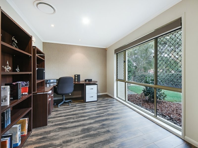 31 Kurrajong Place, Bridgeman Downs QLD 4035