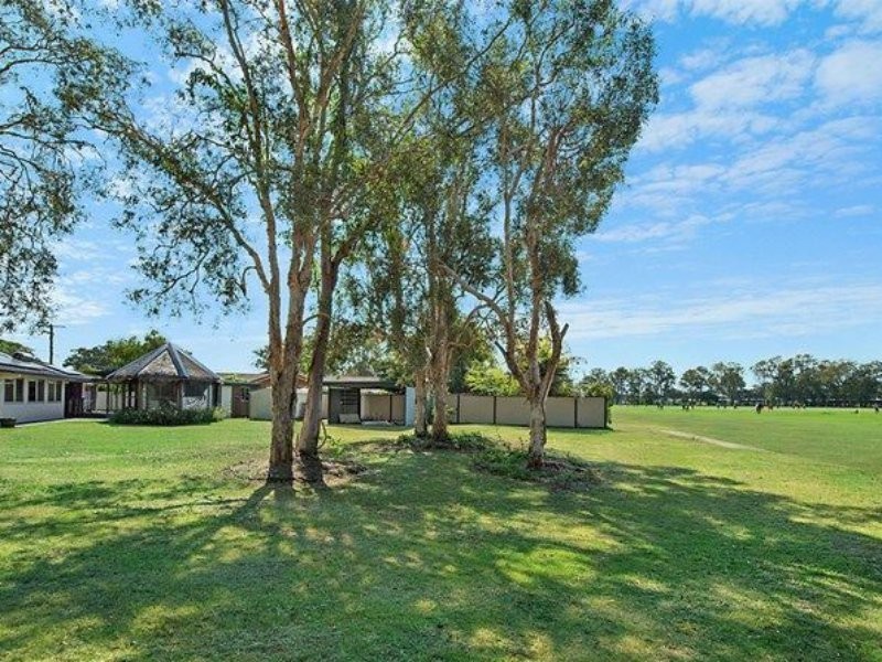 34 Daniel Court, Scarborough QLD 4020
