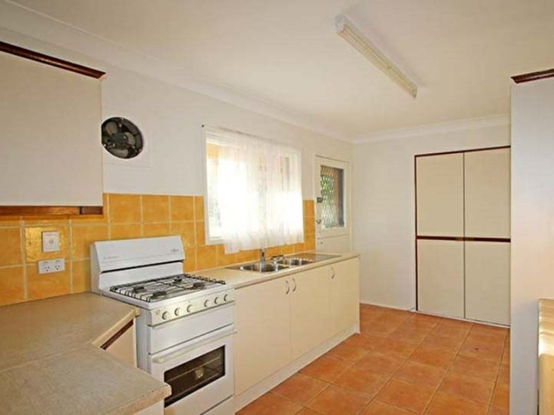 16 Purdy Street, Aspley QLD 4034