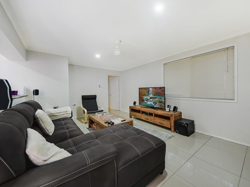 11 Grasspan Street, Zillmere QLD 4034