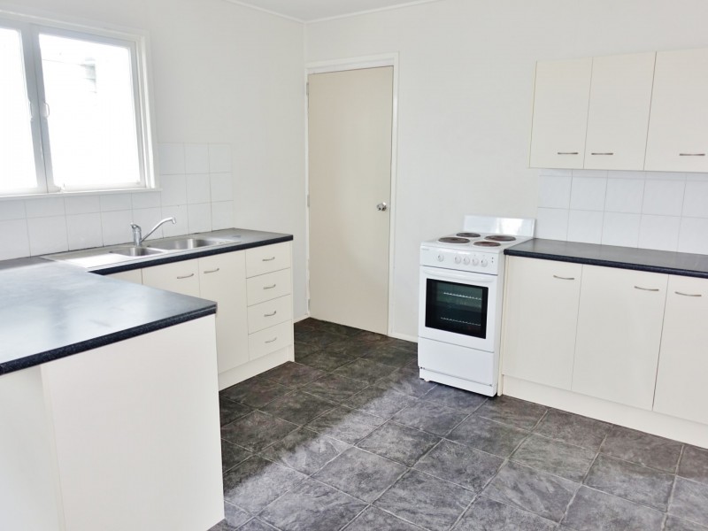 12 Hamilton Road, Wavell Heights QLD 4012