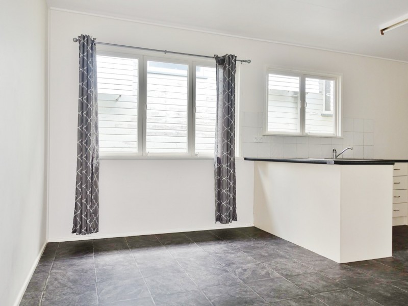 12 Hamilton Road, Wavell Heights QLD 4012