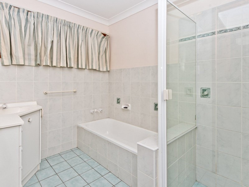 3 Claret Street, Carseldine QLD 4034