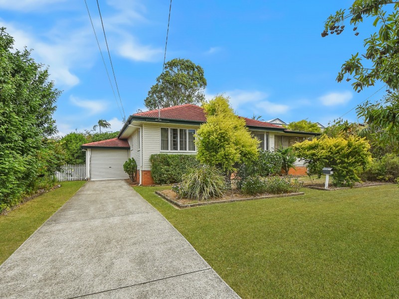 11 Strathdale Street, Aspley QLD 4034