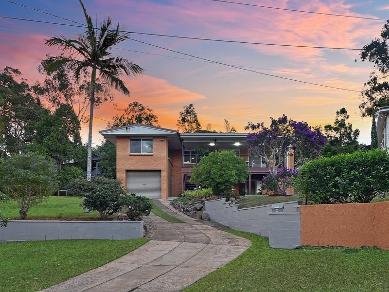 9 Koonya Street, Chermside West QLD 4032