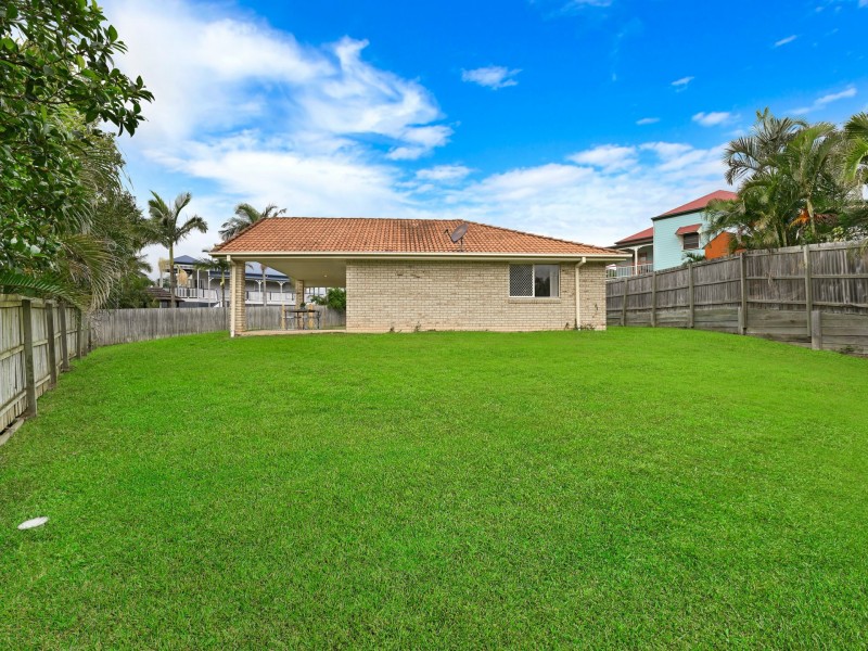12 Hazelnut Close, Warner QLD 4500