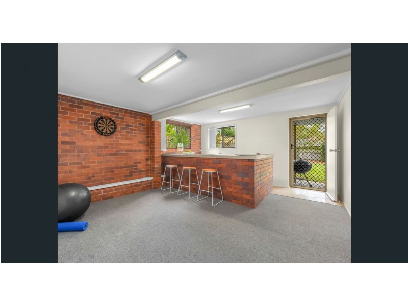 33 Denver Road, Carseldine QLD 4034