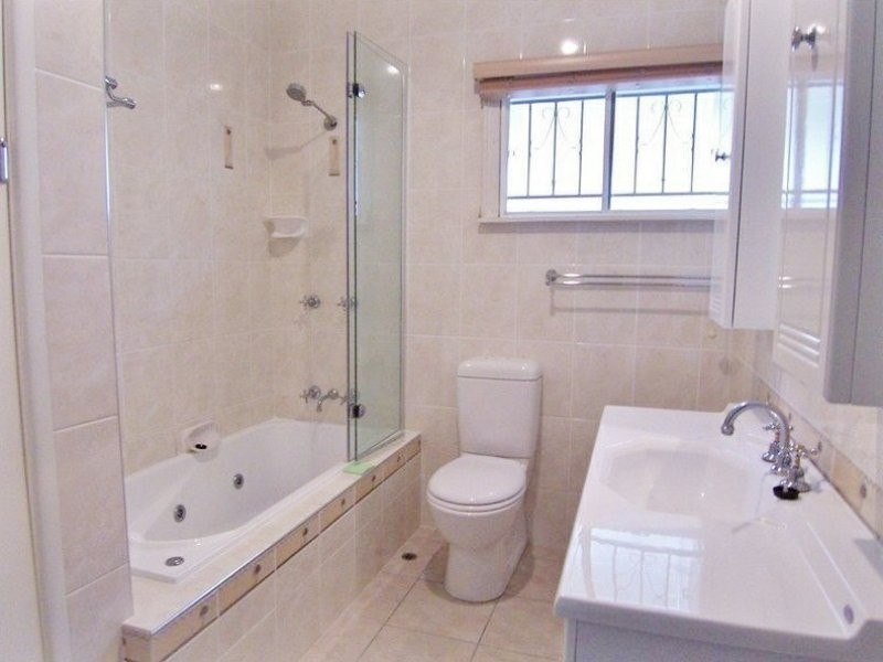 4 Banim Street, Aspley QLD 4034