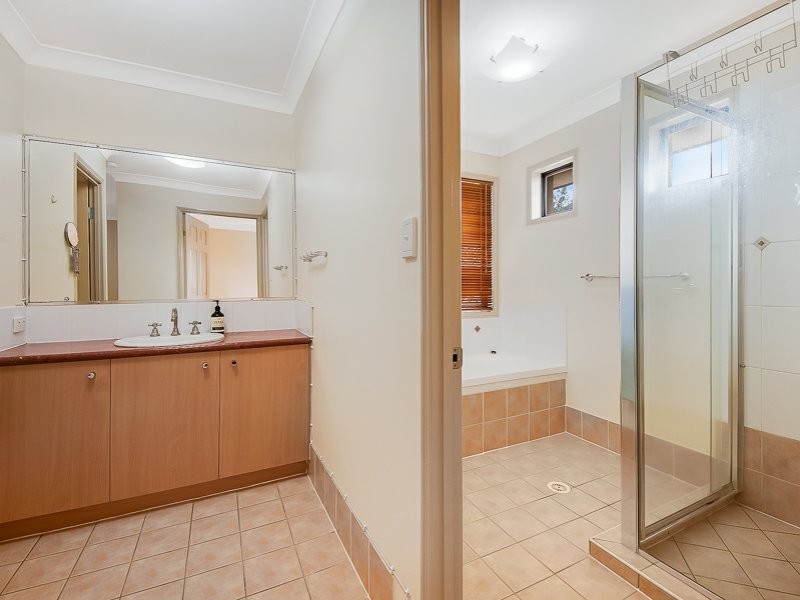 6 Lange Court, Aspley QLD 4034