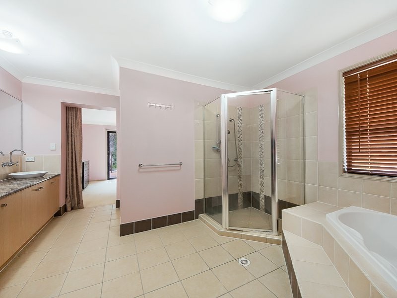 6 Lange Court, Aspley QLD 4034