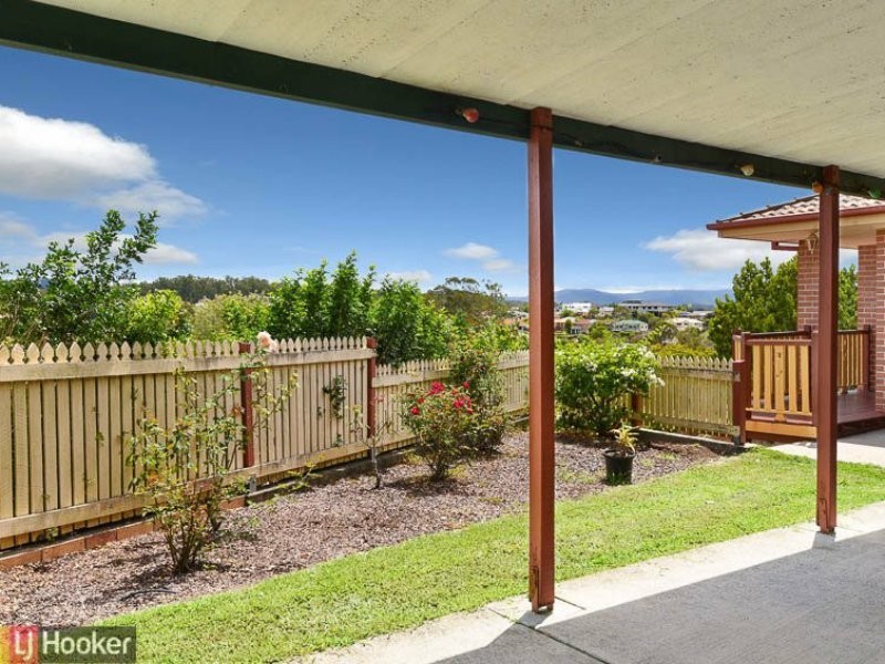 2 Manly Street, Albany Creek QLD 4035