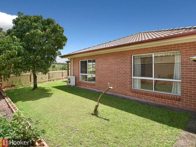 2 Manly Street, Albany Creek QLD 4035