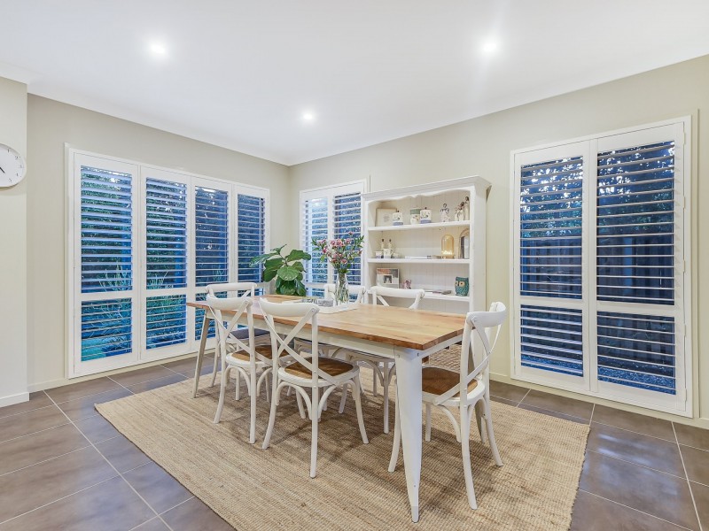 2 Outlook Crescent, Bridgeman Downs QLD 4035