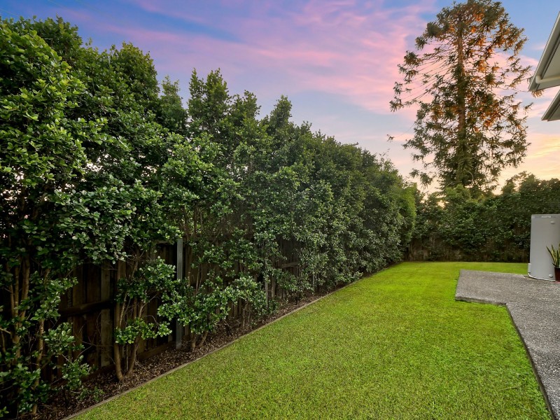 2 Outlook Crescent, Bridgeman Downs QLD 4035