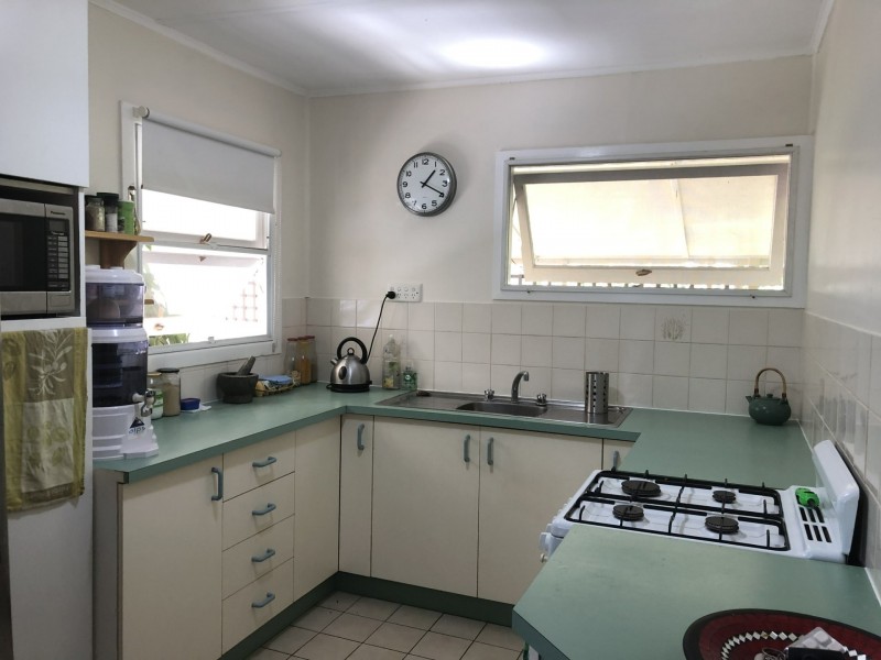 33 Hedge Street, Strathpine QLD 4500
