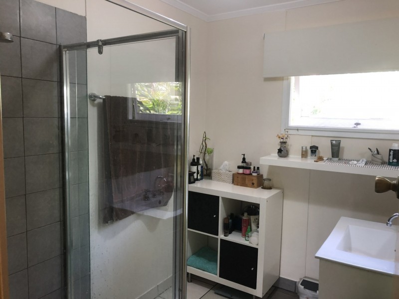 33 Hedge Street, Strathpine QLD 4500