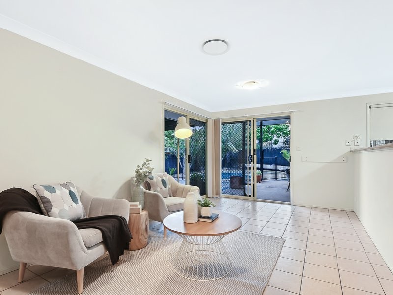 11 Handel Court, Eatons Hill QLD 4037