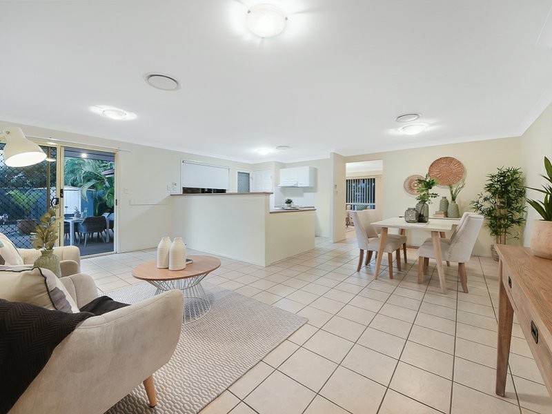 11 Handel Court, Eatons Hill QLD 4037