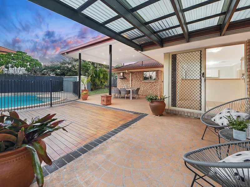 11 Handel Court, Eatons Hill QLD 4037