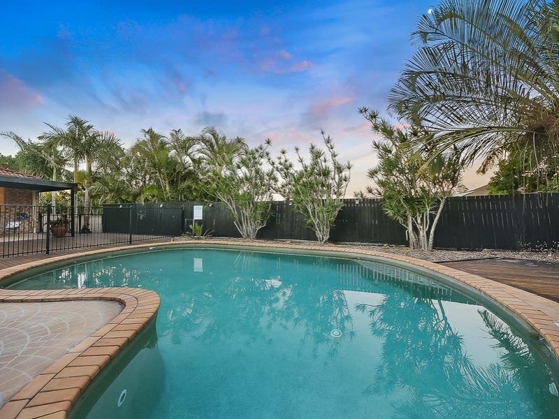 11 Handel Court, Eatons Hill QLD 4037