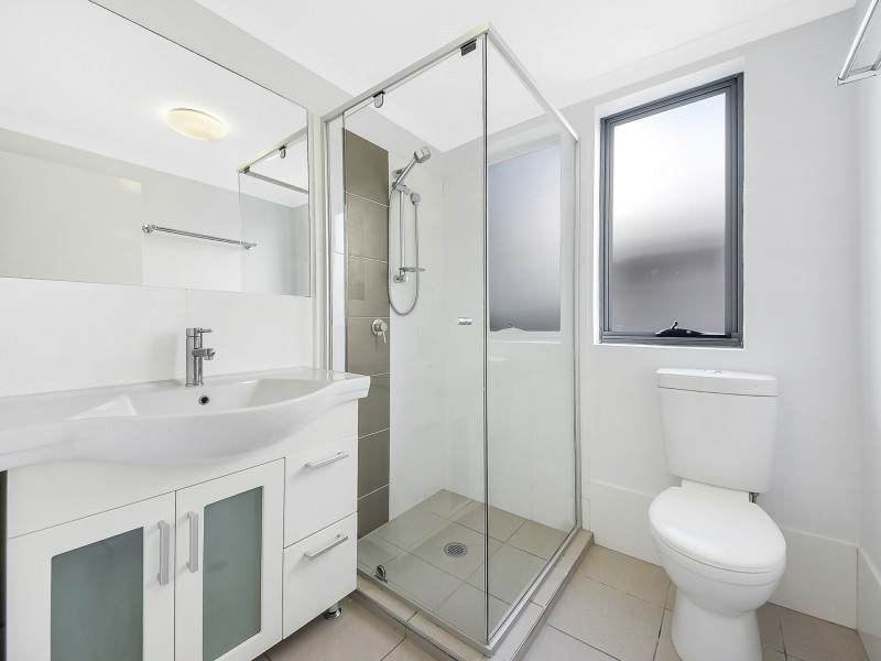 605/1 Kingsmill Street, Chermside QLD 4032