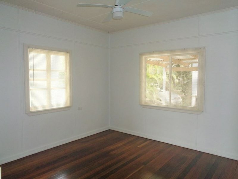 24 Slater Avenue, Lawnton QLD 4501